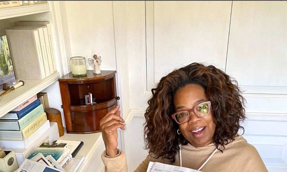 F5 - Celebridades - Apresentadora Oprah Winfrey doa US$ 10 mi para ajudar  afetados pela pandemia da Covid-19 - 03/04/2020