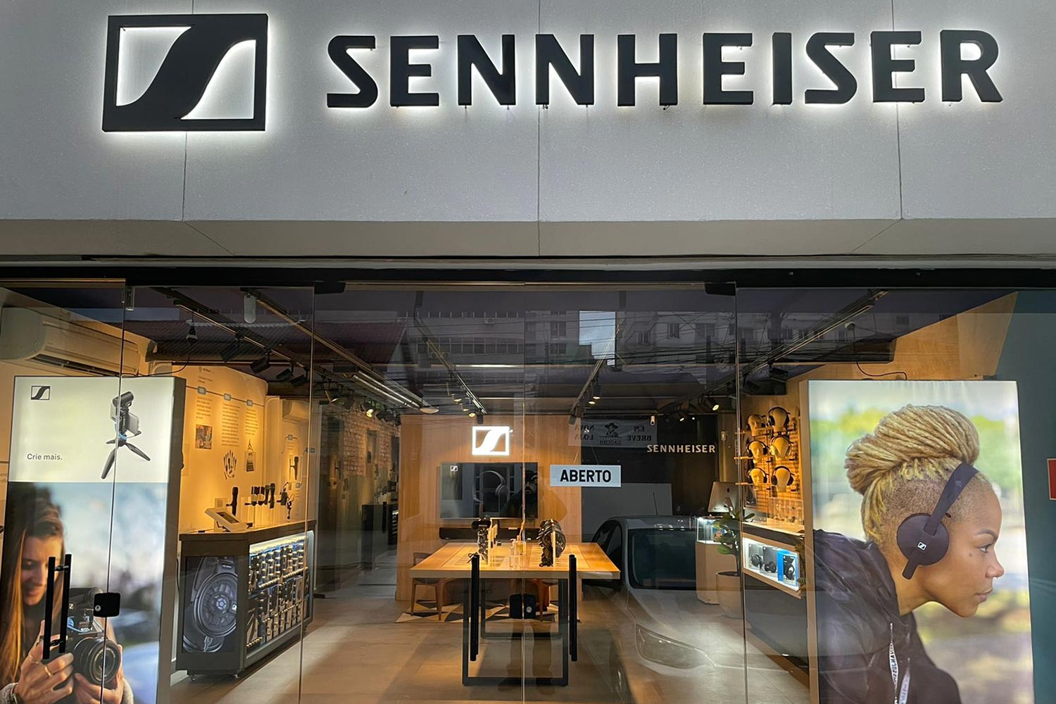 Sennheiser showroom online